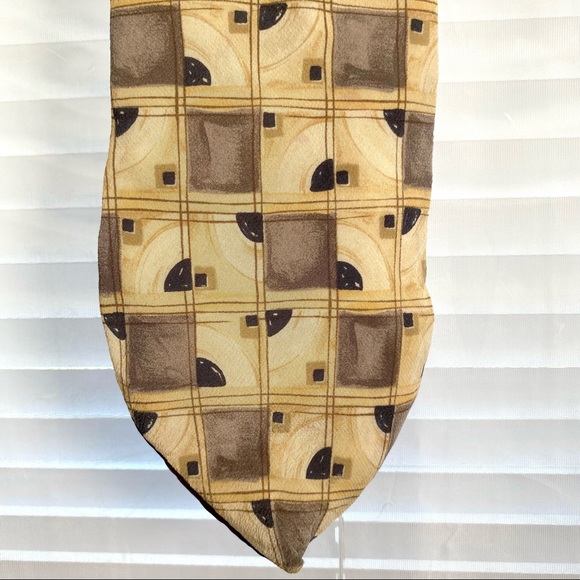 River Brand By Arrow Cream and Brown Square Tie - Picture 6 of 8